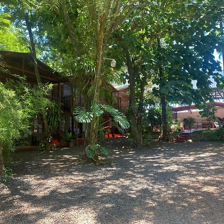 El Pindo Iguazu Aparthotel Puerto Iguazú Kültér fotó