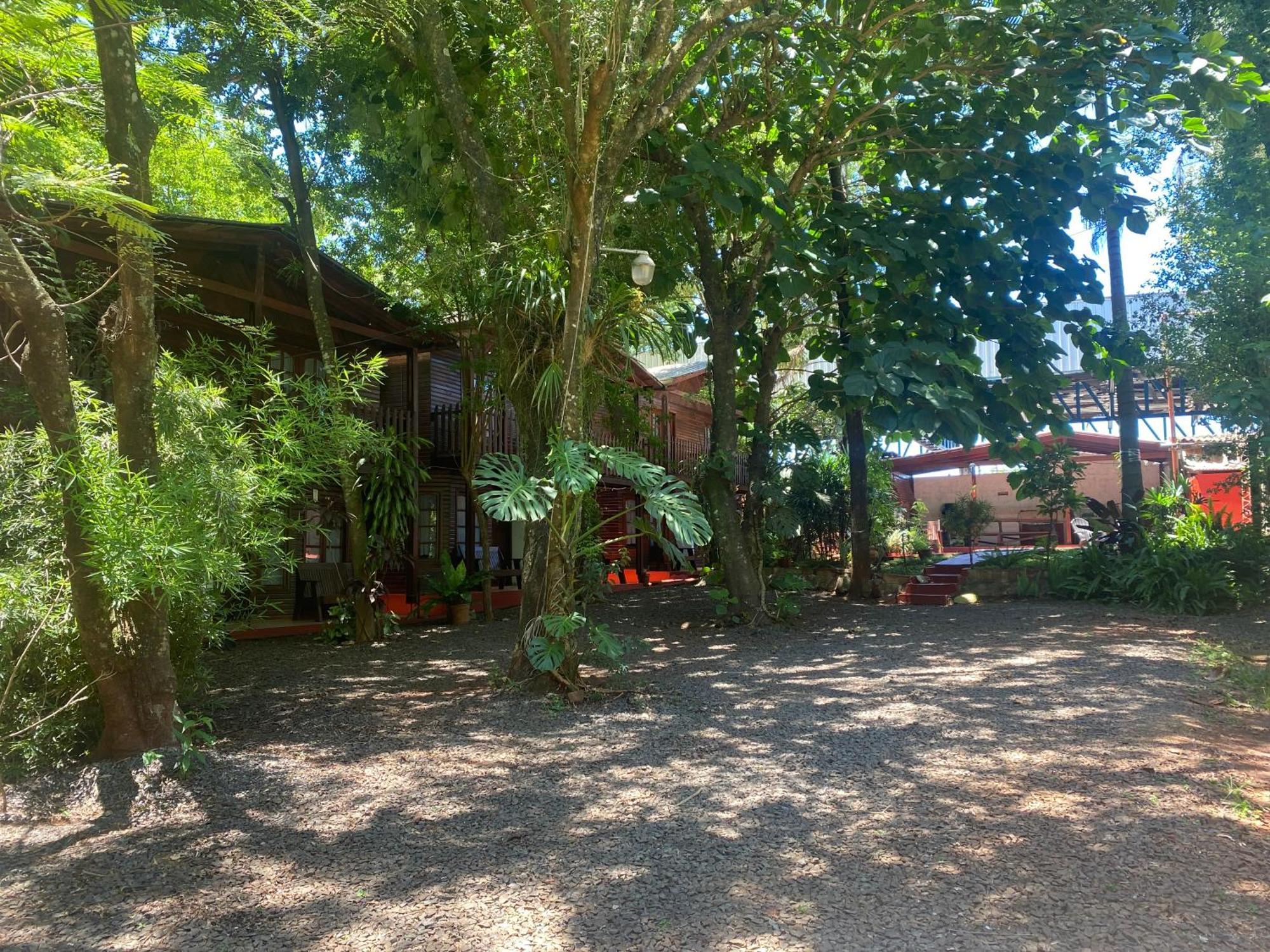 El Pindo Iguazu Aparthotel Puerto Iguazú Kültér fotó